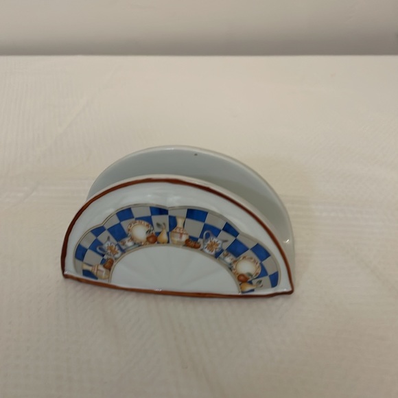 Gravy/Sauce Boat with Saucer and Napkin Holder - Picture 6 of 11